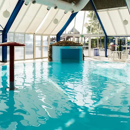 4 Person In Appartement Hejls